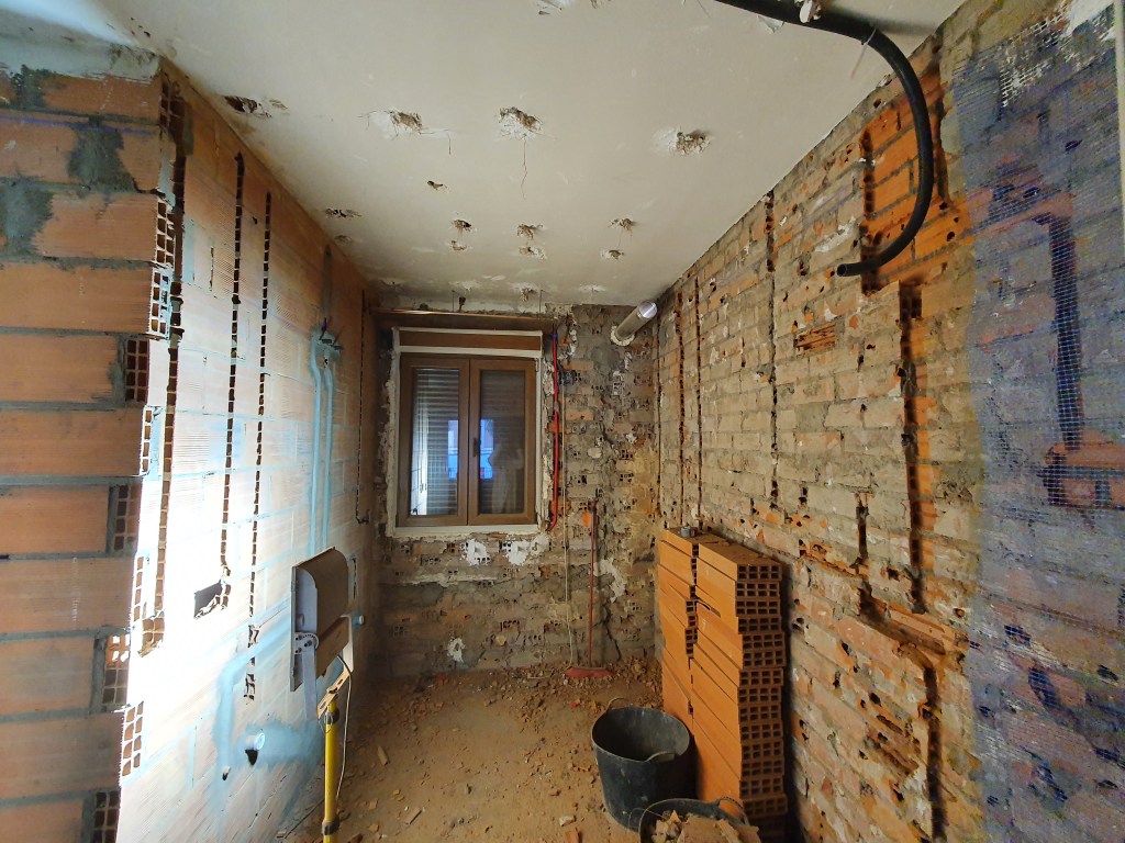 albañil en ponferrada
